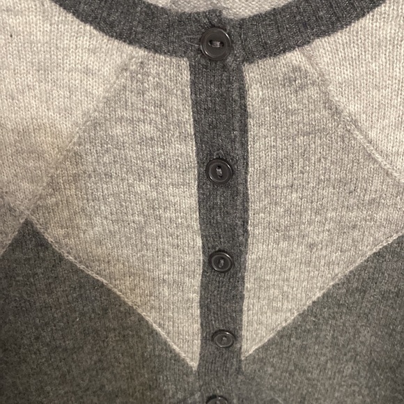 Evelyn Grace cashmere cardigan - Picture 4 of 5